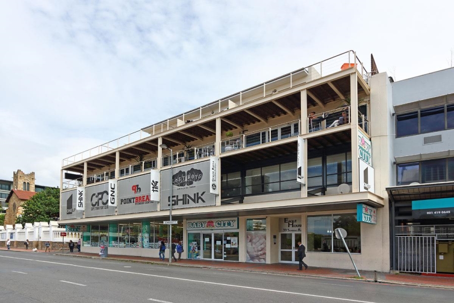 2 Bedroom Property for Sale in Green Point Western Cape